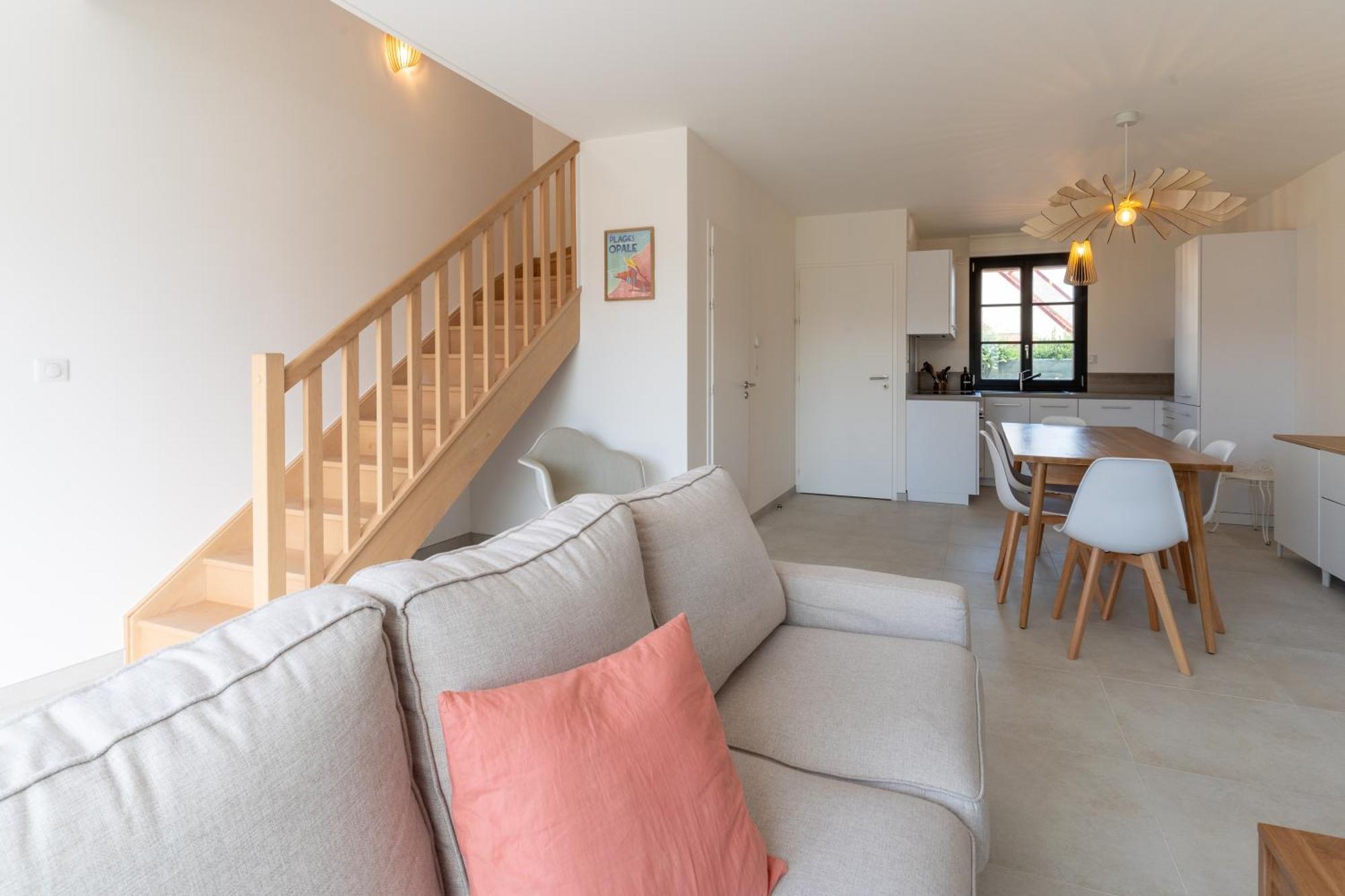 Superbe Maison Neuve Proche Centre-ville Et Pour 4 Personnes *